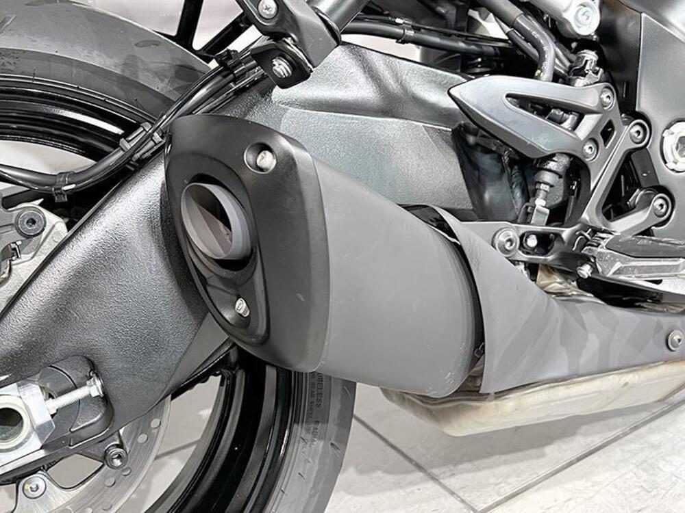 Suzuki GSX-S1000 (2021 - 25) (4)