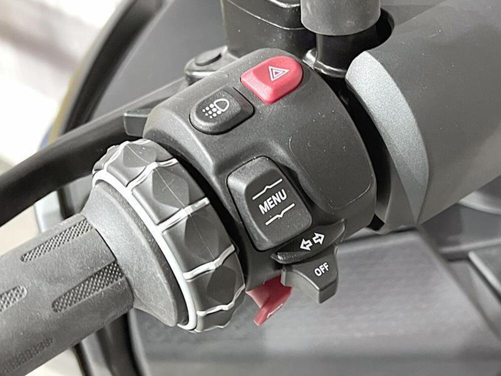 Bmw C 400 GT (2021 - 24) (3)