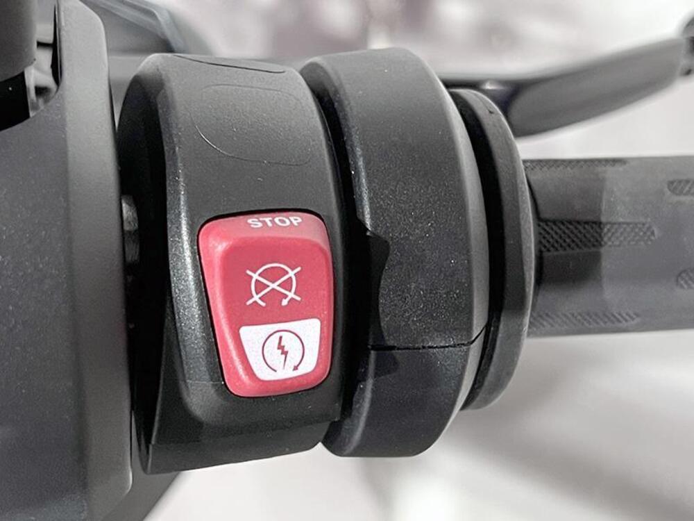 Bmw C 400 GT (2021 - 24) (4)