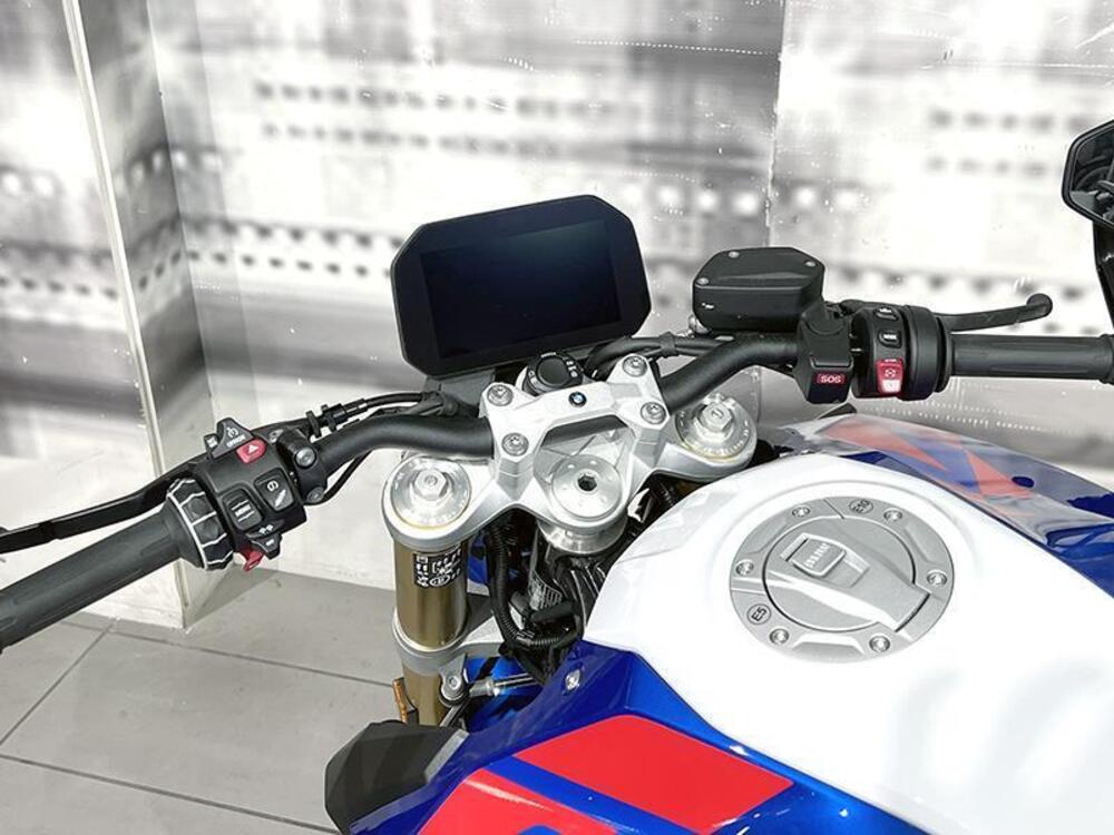 Bmw F 900 R (2025 - 26) (6)