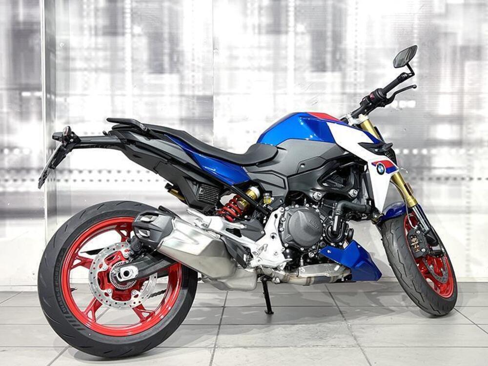 Bmw F 900 R (2025 - 26) (8)