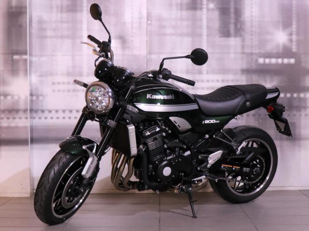 Kawasaki Z 900 RS (2022 - 25) (7)