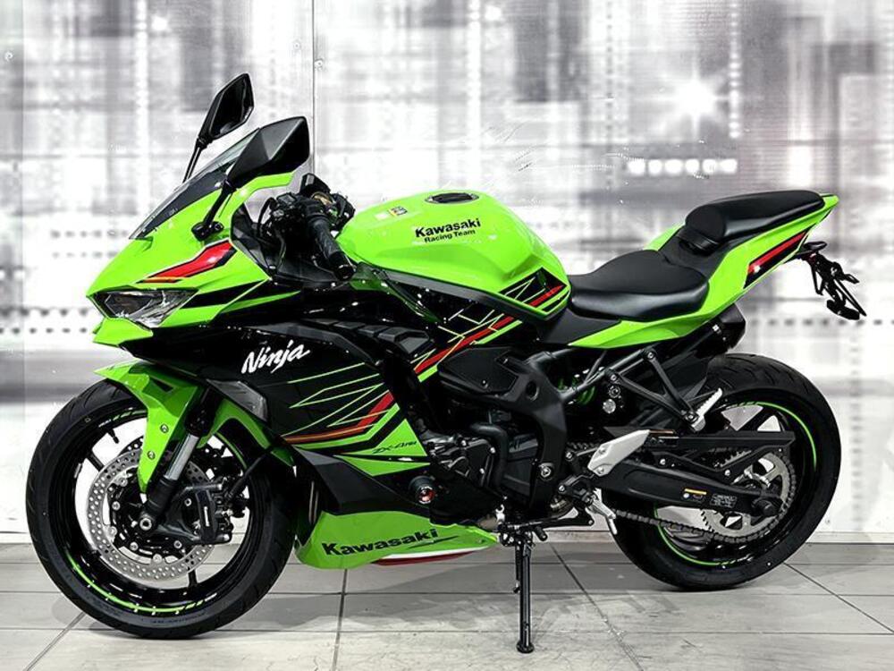 Kawasaki Ninja ZX-4RR (2024 - 26) (7)