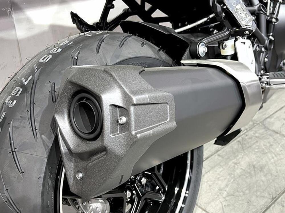 Kawasaki Ninja H2 SX SE (2023 - 26) (4)