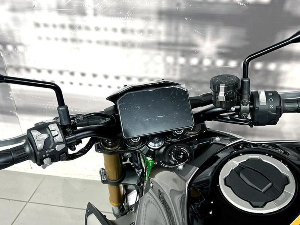 Kawasaki Z 900 SE (2025 - 26) (6)