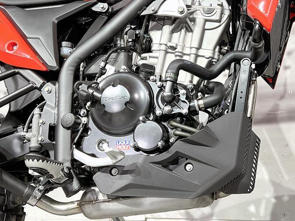 Betamotor Alp 4.0 (2024 - 26) (4)