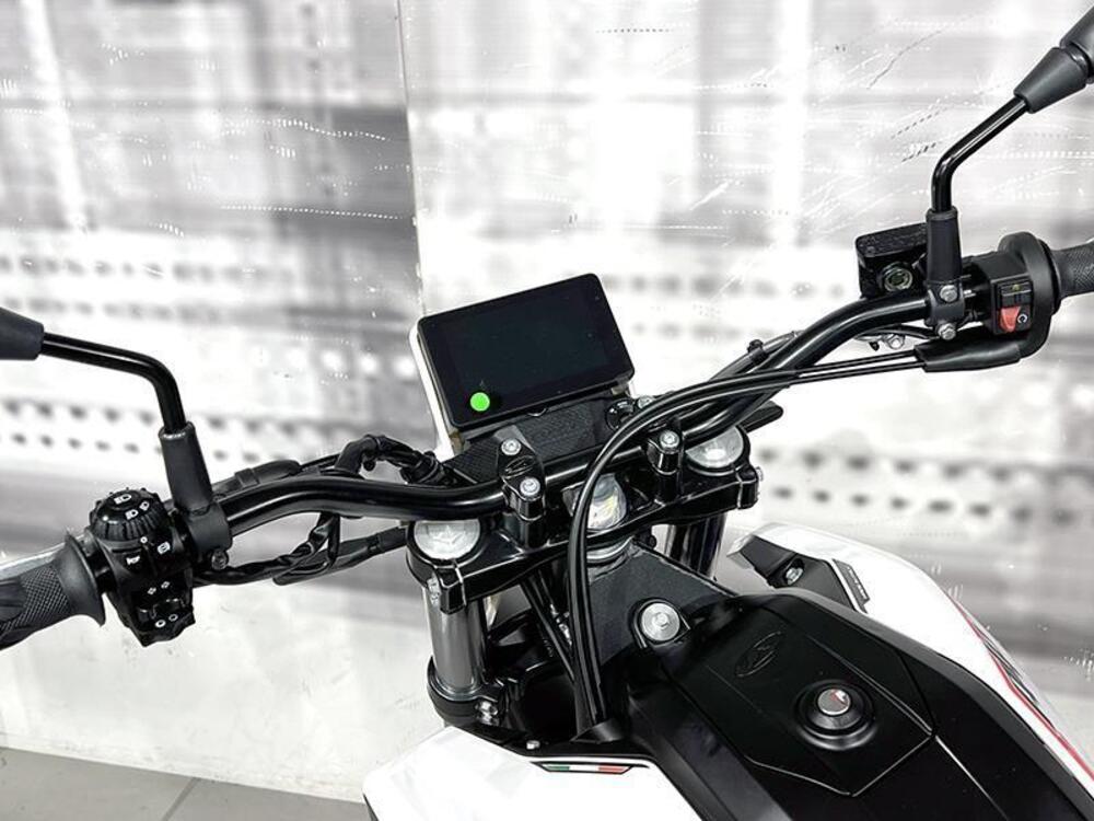 Betamotor Alp 4.0 (2024 - 25) (6)