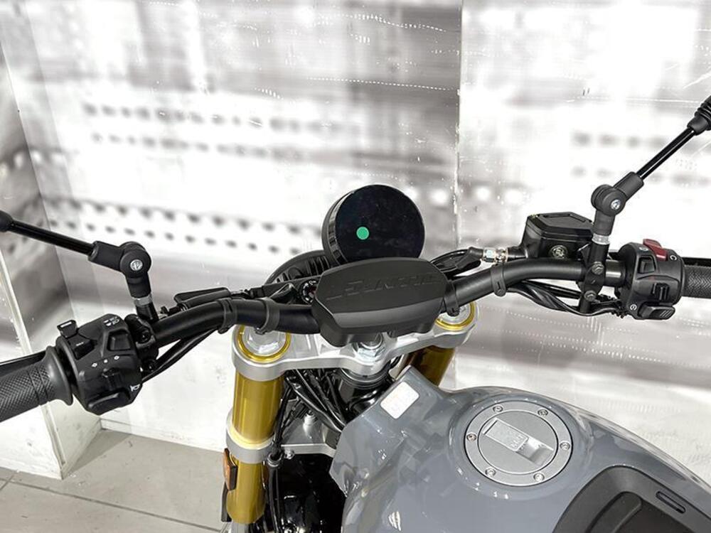 Fantic Motor Caballero 125 Deluxe (2025) (6)