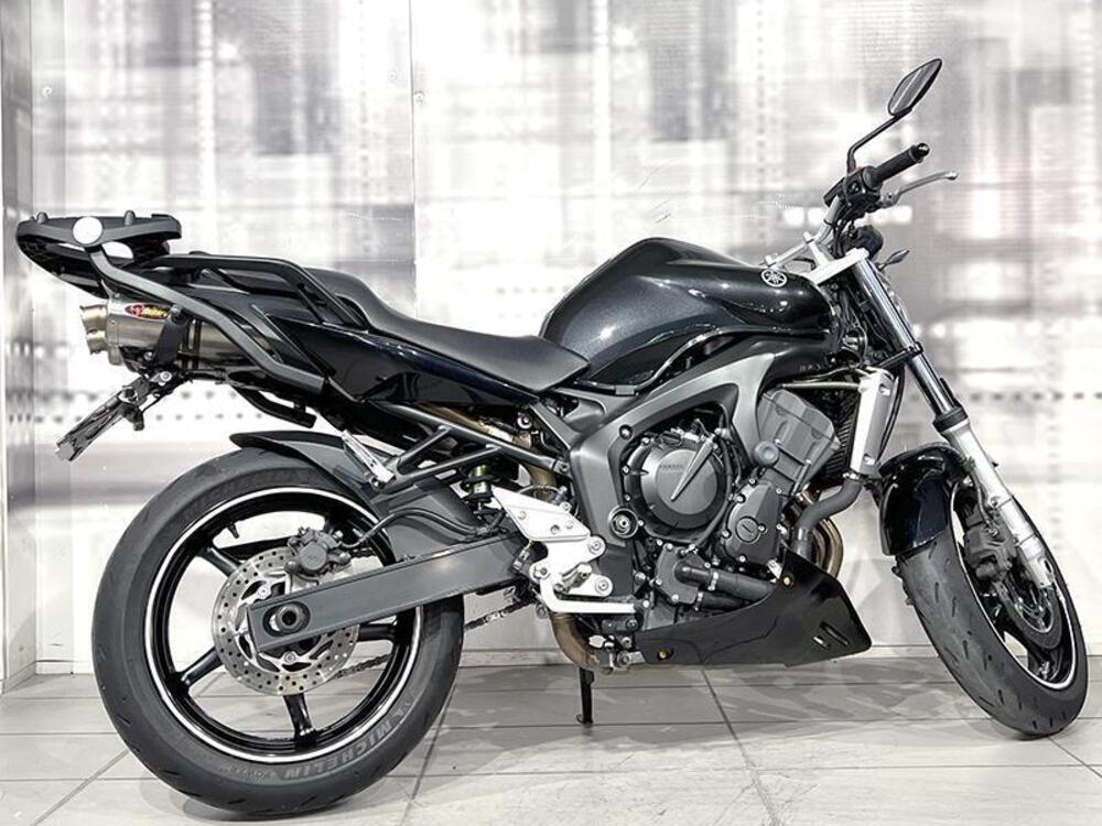 Yamaha FZ6 (2004 - 07) (8)