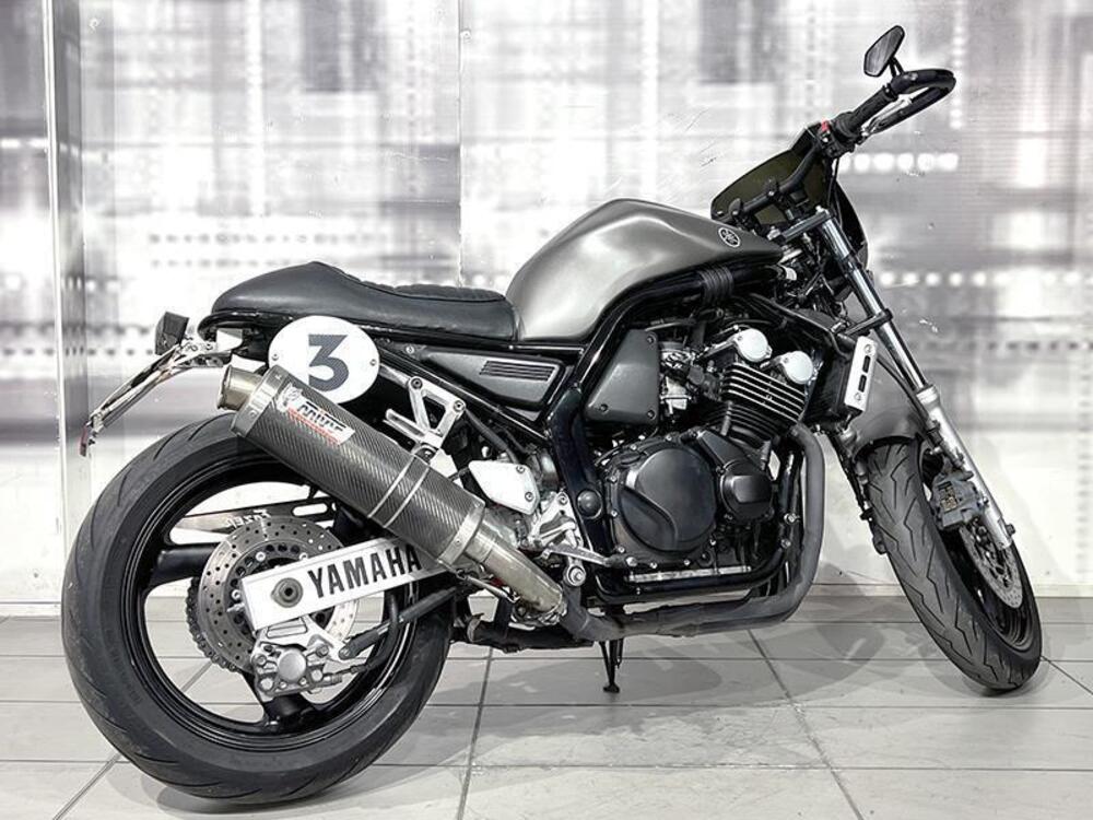 Yamaha FZS 600 Fazer (2002 - 03) (7)