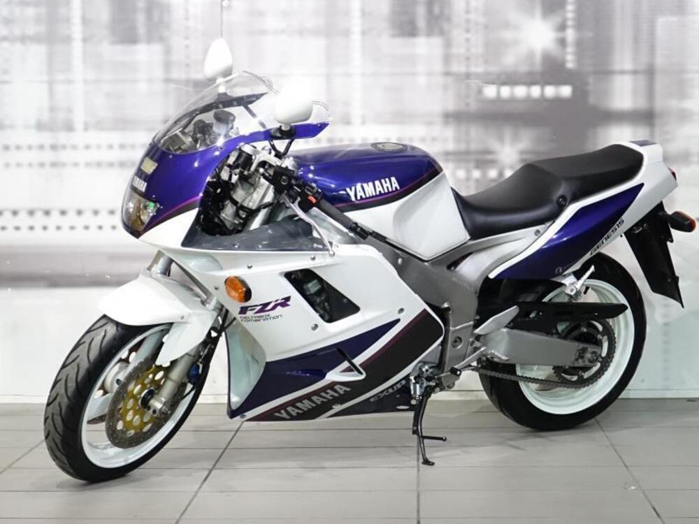 Yamaha FZR 1000 Exup (1991 - 93) (7)