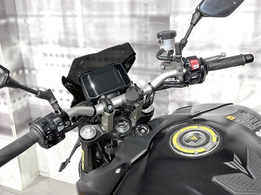 Yamaha MT-09 (2021 - 23) (6)
