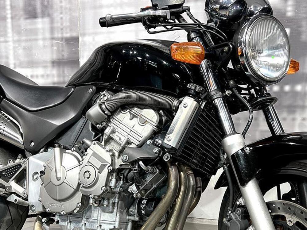 Honda Hornet 600 (2000 - 02) (5)