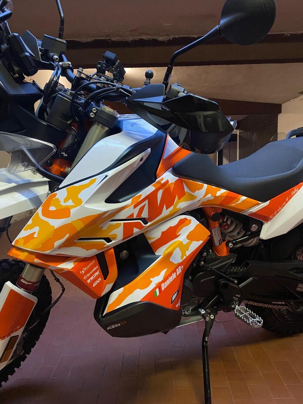 KTM 790 Adventure R Rally (2019 - 20) (2)