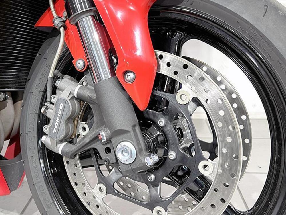 Honda CBR 1000 RR Fireblade (2012 - 16) (4)