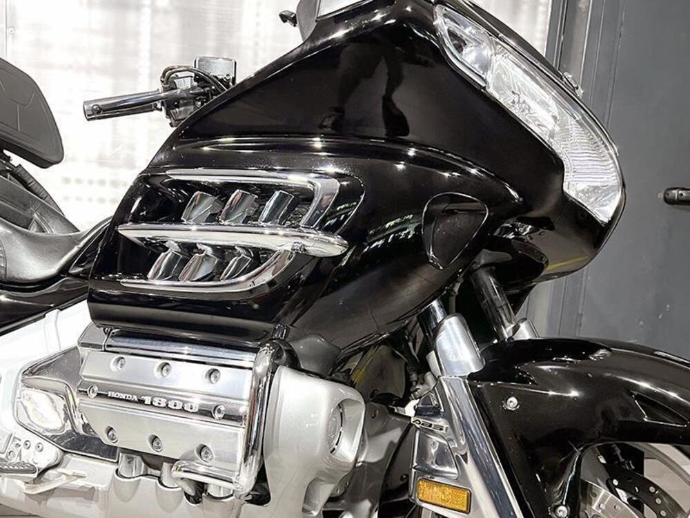 Honda GL 1800 Gold Wing (2000 - 05) (5)