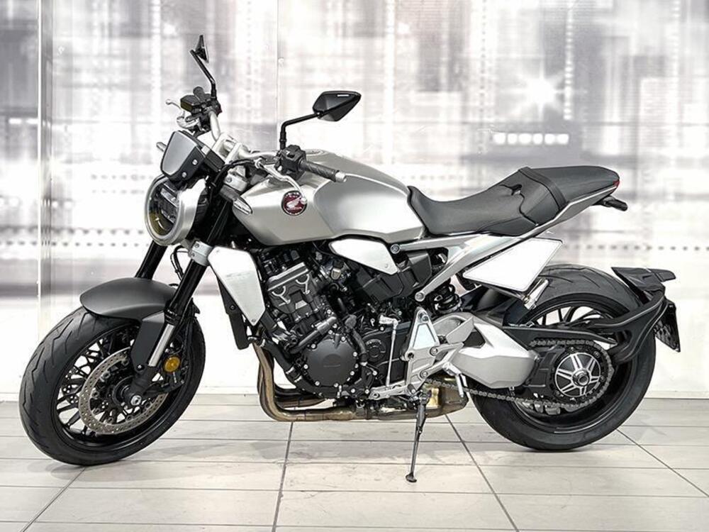 Honda CB 1000 R (2021 - 25) (7)