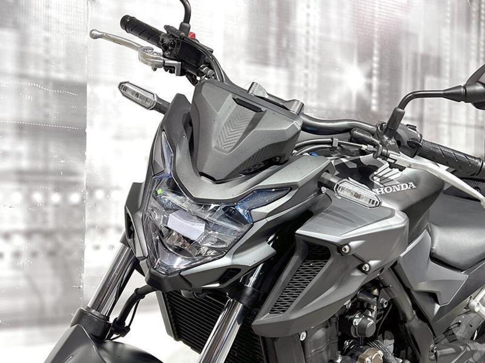 Honda CB 500 F (2021) (9)