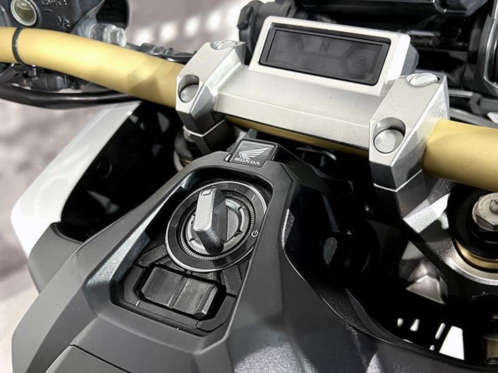 Honda X-ADV 750 (2017) (4)