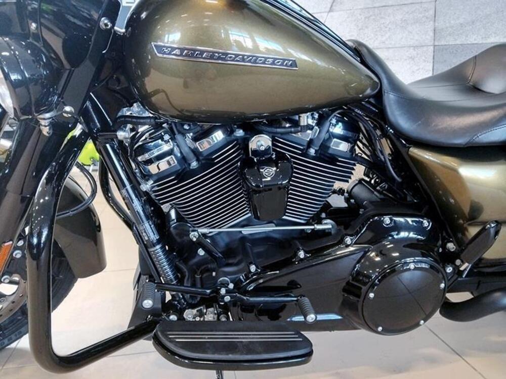 Harley-Davidson 107 Road King (2017) - FLHR (4)