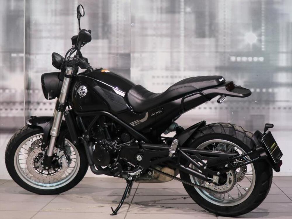 Benelli Leoncino 500 (2021 - 25) (2)