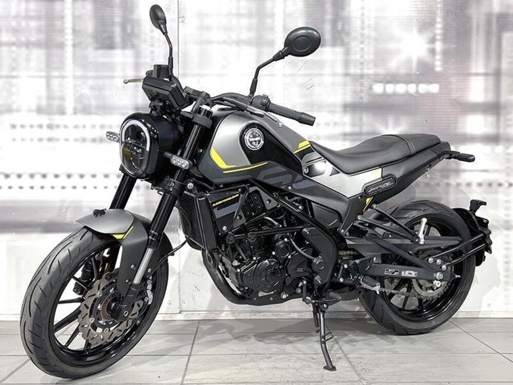 Benelli Leoncino 250 (2021 - 25) (7)
