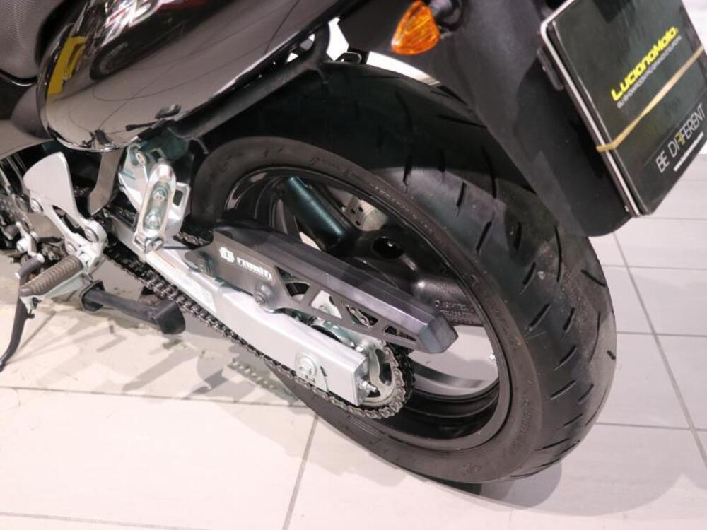 Suzuki GSX 750 F (1999 - 06) (5)