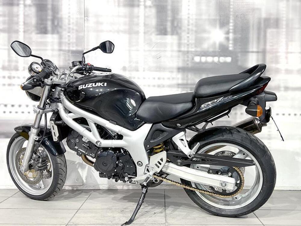 Suzuki SV 650 (1999 - 02) (2)