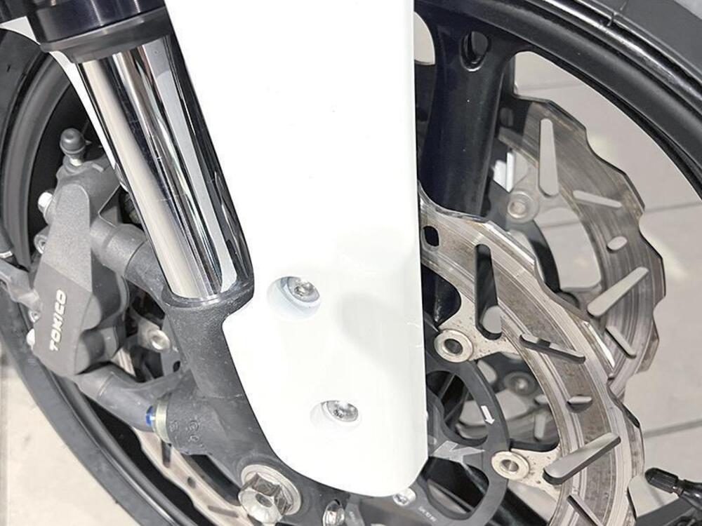 Suzuki GSX R 750 (2008 - 10) (3)