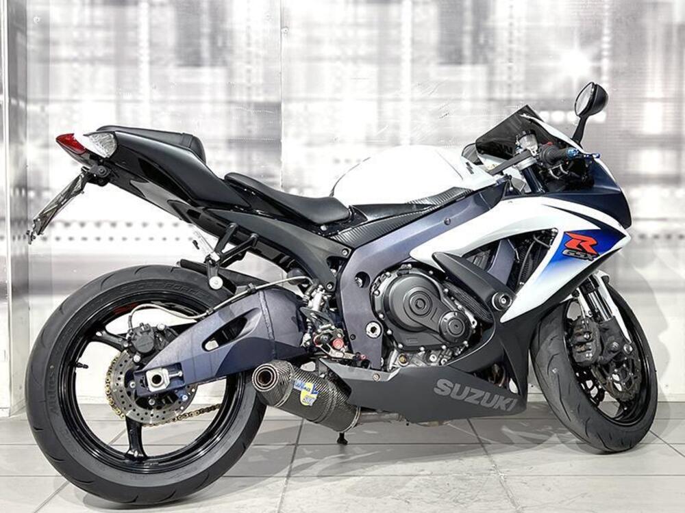 Suzuki GSX R 750 (2008 - 10) (8)