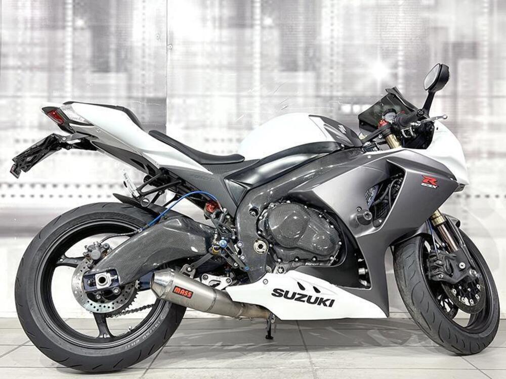Suzuki GSX-R1000 (2009 - 11) (8)