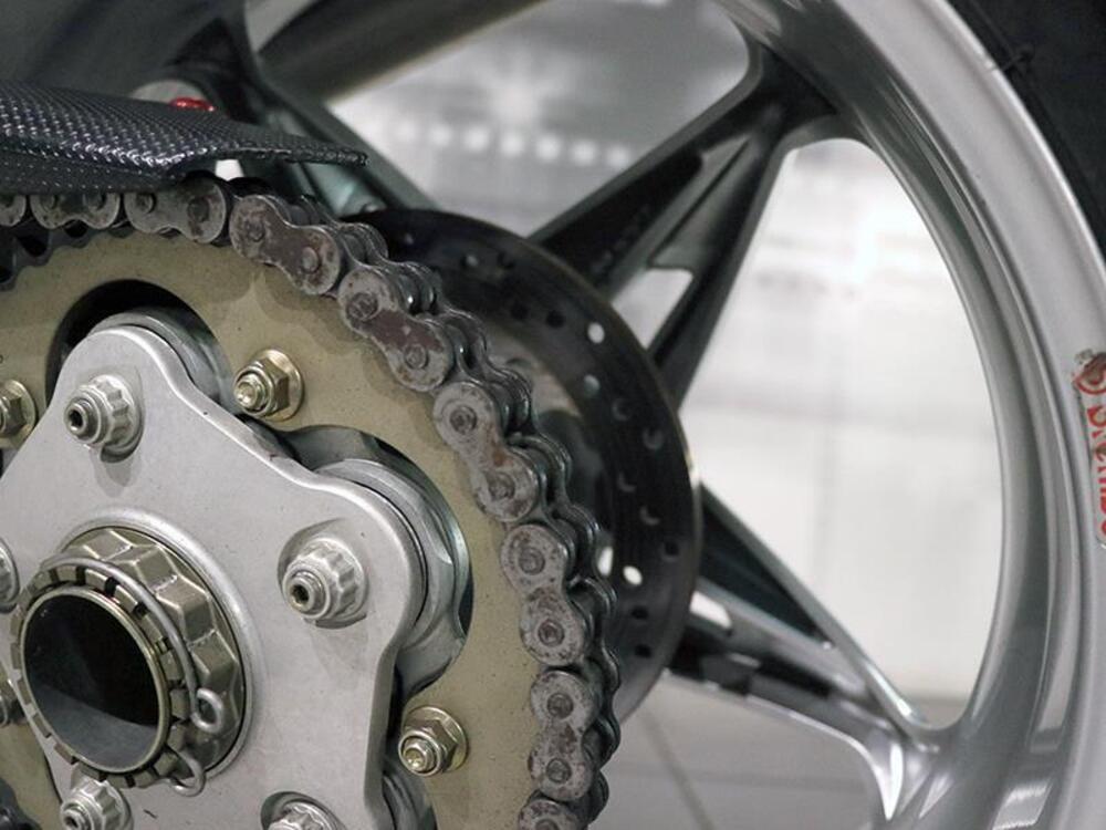 MV Agusta Brutale 910 S (2005 - 11) (9)