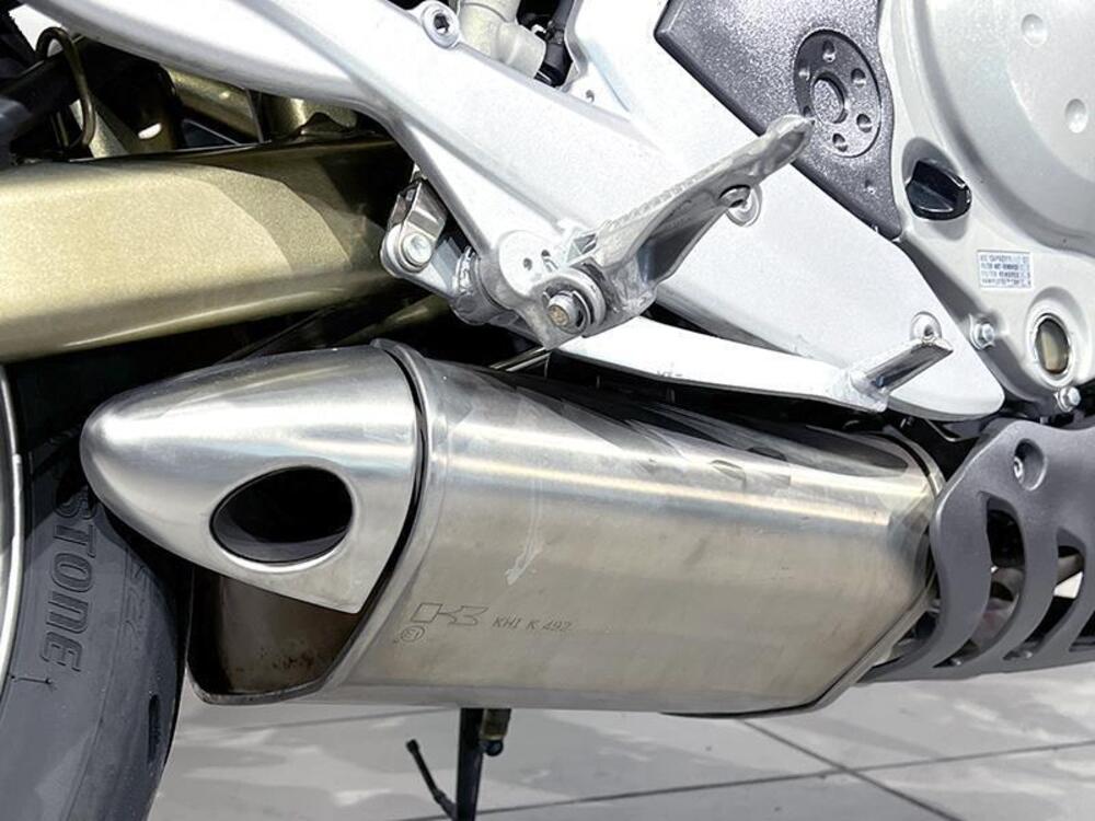 Kawasaki ER-6N (2005 - 08) (4)