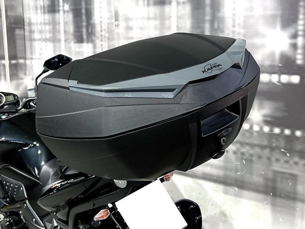 Kawasaki Z 750 R (2011 - 14) (4)