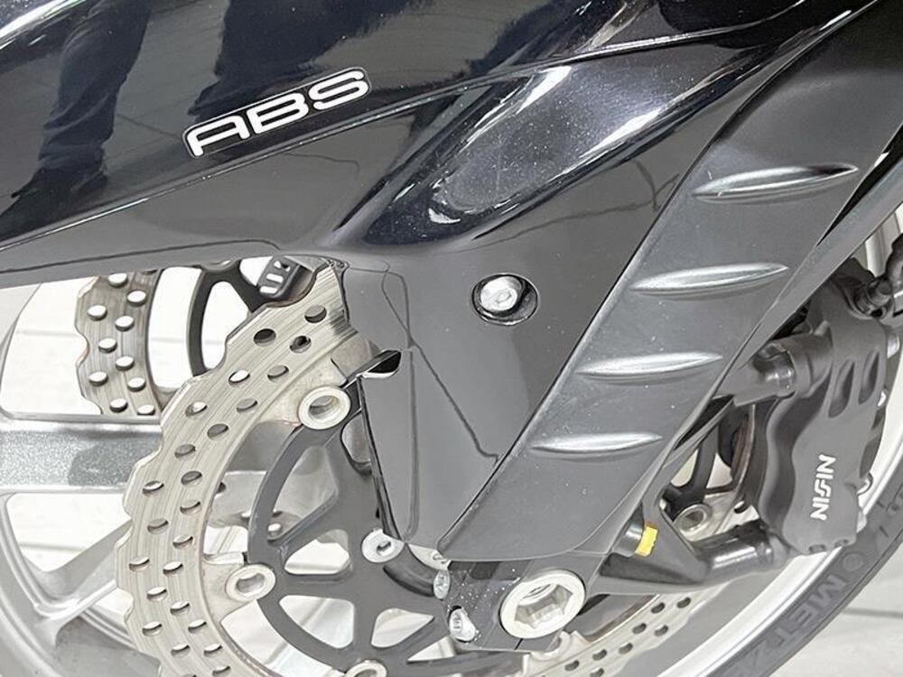 Kawasaki ZZR 1400 (2006 - 11) (5)