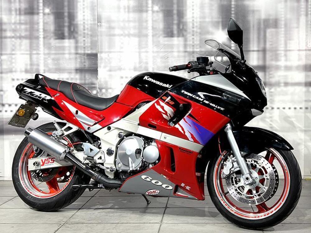 Kawasaki ZZR 600 (1990 - 00)