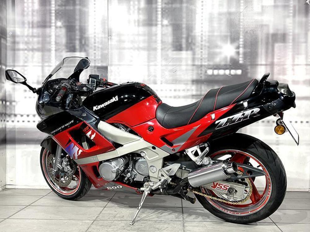 Kawasaki ZZR 600 (1990 - 00) (2)