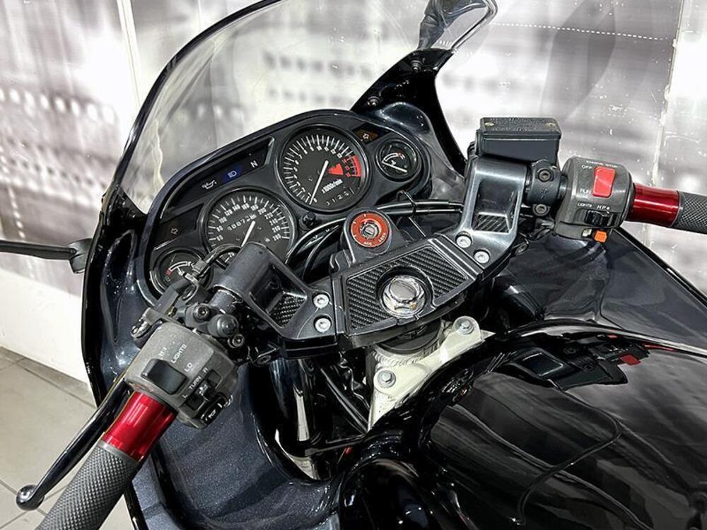 Kawasaki ZZR 600 (1990 - 00) (6)