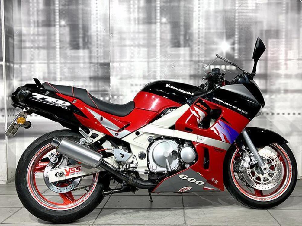 Kawasaki ZZR 600 (1990 - 00) (8)