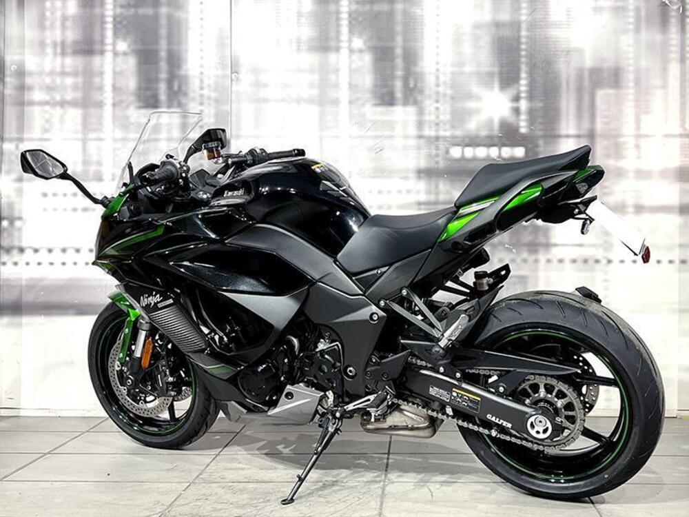 Kawasaki Ninja 1000 SX (2021 - 24) (2)
