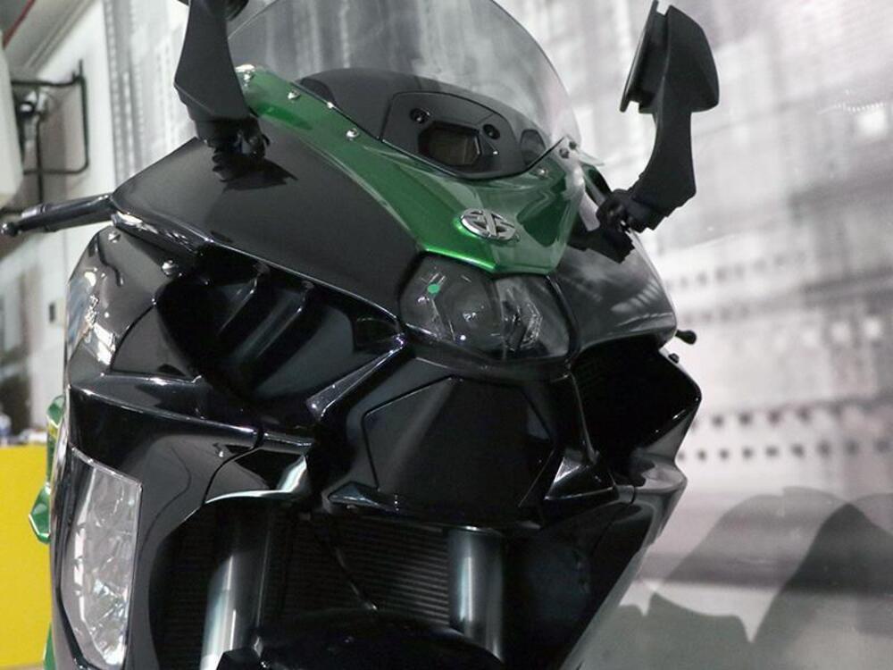 Kawasaki Ninja H2 SX SE (2023 - 26) (9)