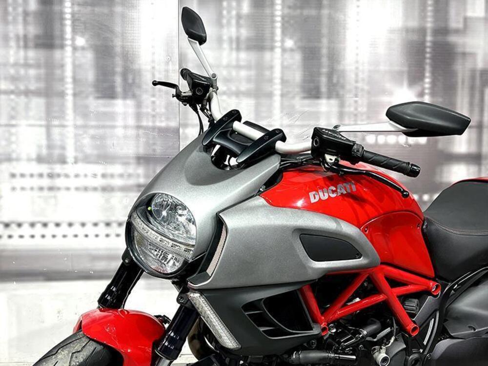 Ducati Diavel 1200 (2010 - 13) (5)