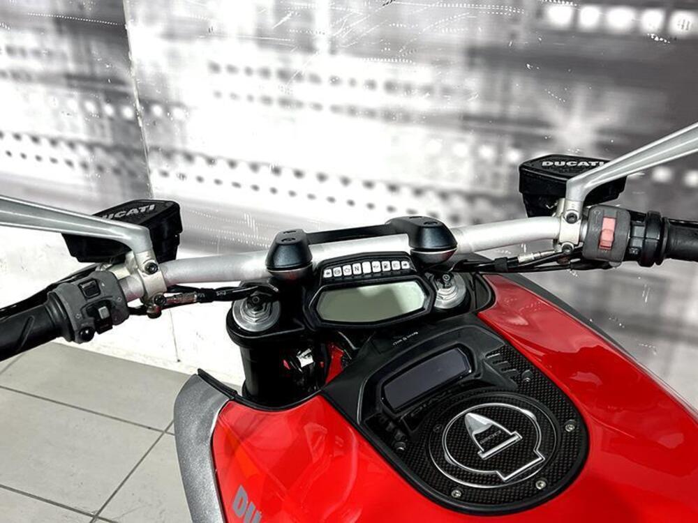 Ducati Diavel 1200 (2010 - 13) (6)
