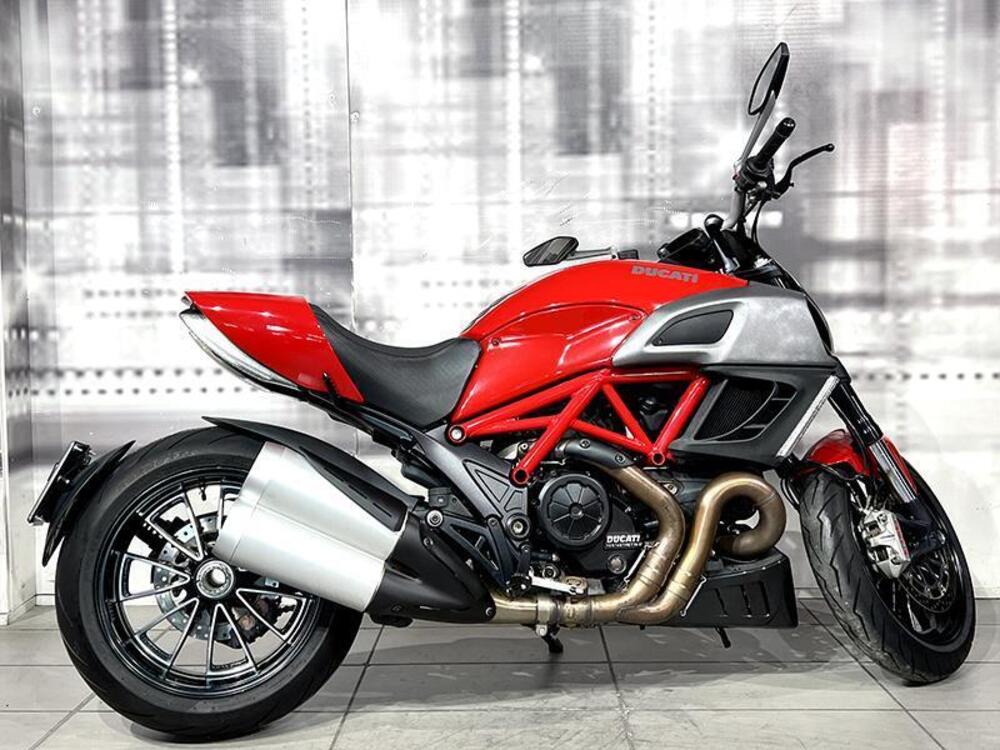 Ducati Diavel 1200 (2010 - 13) (8)