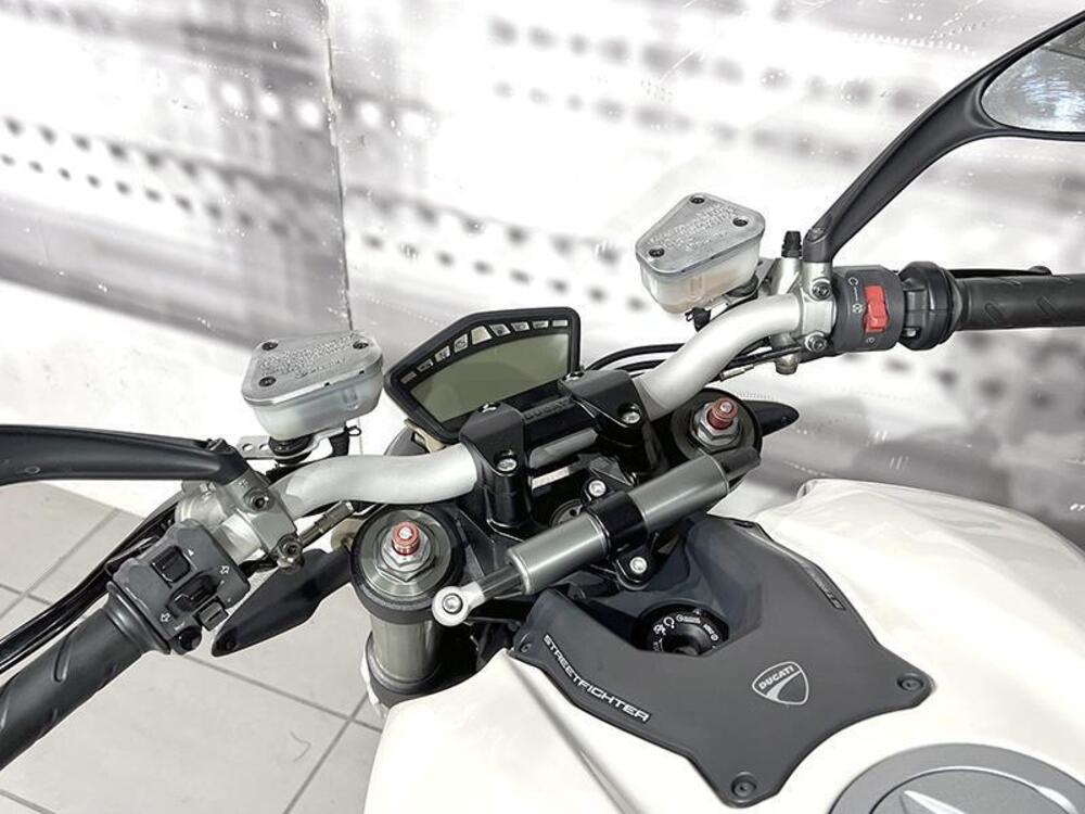 Ducati Streetfighter (2009 - 12) (6)