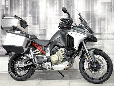 Ducati Multistrada V4 (2021 - 24) usata
