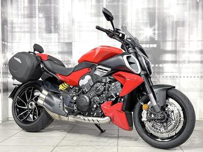 Ducati Diavel V4 (2023 - 25) usata