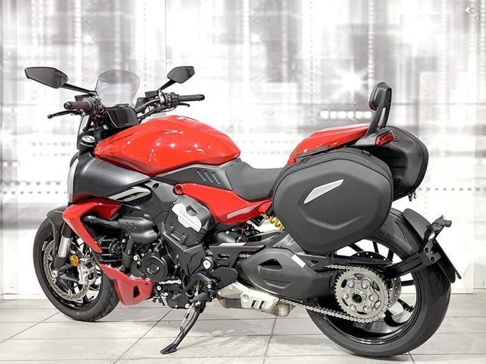 Ducati Diavel V4 (2023 - 25) (2)