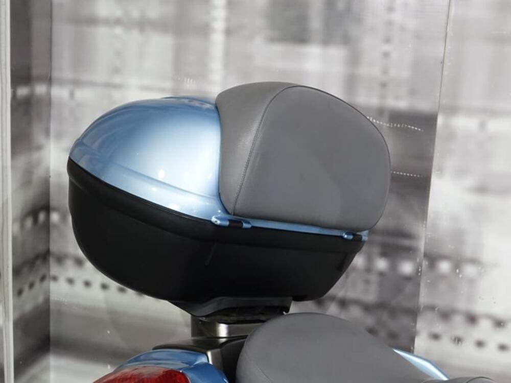 Aprilia Atlantic 500 (2001 - 02) (4)