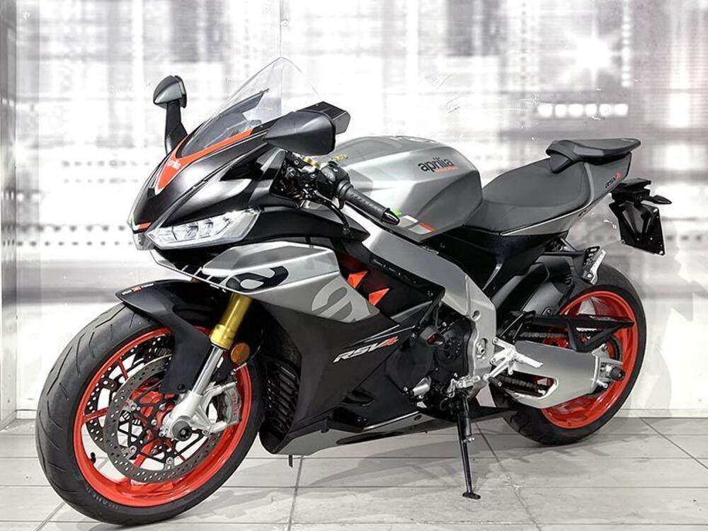 Aprilia RSV4 1100 (2021 - 24) (7)